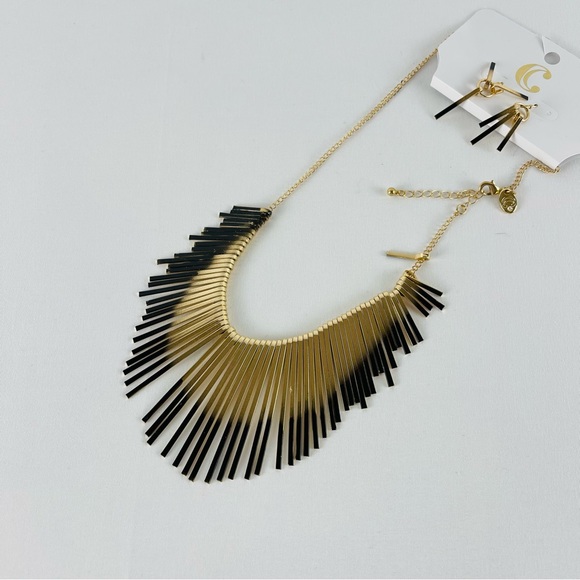 Charming Charlie Gold Tone Long Necklace And Earrings Set New - Picture 9 of 12